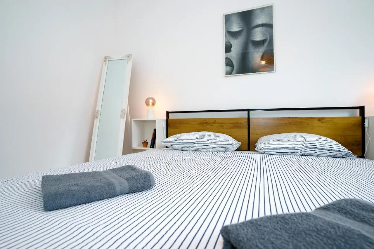 4-Star Apartments Bianco Kastela Croatia
