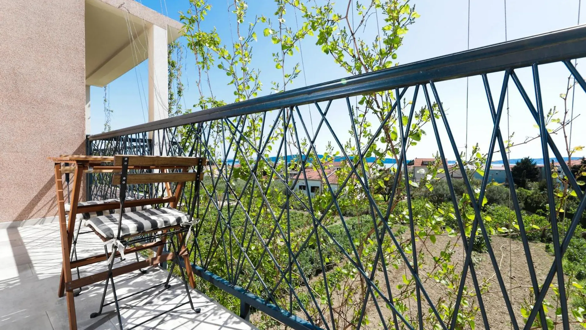 4-Star Apartments Bianco Kaštela
